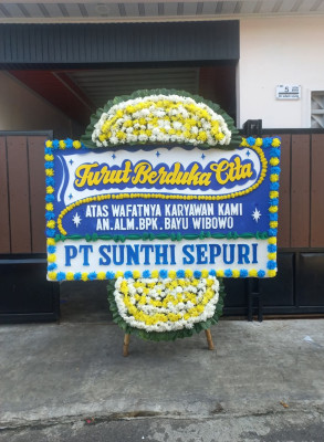 Papan Bunga Duka di Campang Raya