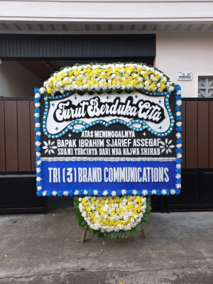Papan Bunga Duka di Campang Raya